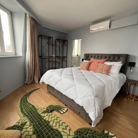 Hotel La Piece Брюссель Экстерьер фото