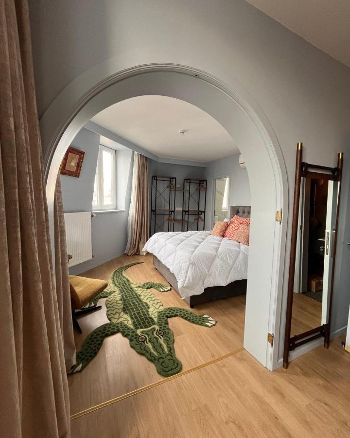 Hotel La Piece Брюссель Экстерьер фото