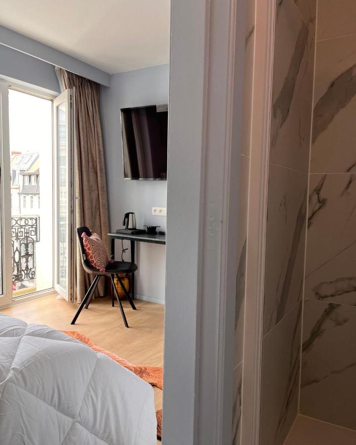 Hotel La Piece Брюссель Экстерьер фото